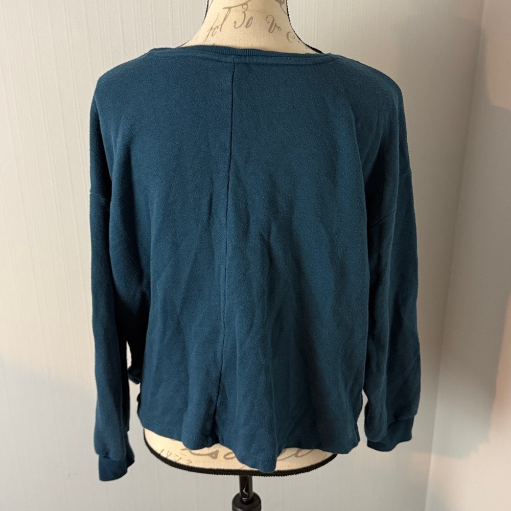Disney by Lauren Conrad Snow White collection bird embroidered in teal XL - Picture 5 of 6
